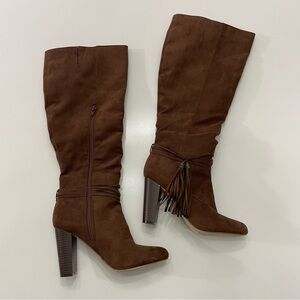 Women’s JustFab Brown Faux Suede Knee High Heeled Boots